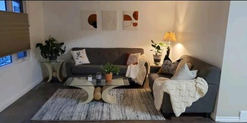 Regina House | Cozy Like Home with Hot Tub and Family-Friendly Amenities