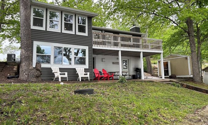 Gravois Mills House | Cozy Lake House Retreat with Scenic Cove Views
