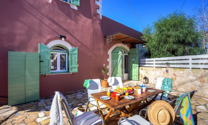 Apokoronas Villa | Discover Likotinara Horizontal Houses with Ocean Views