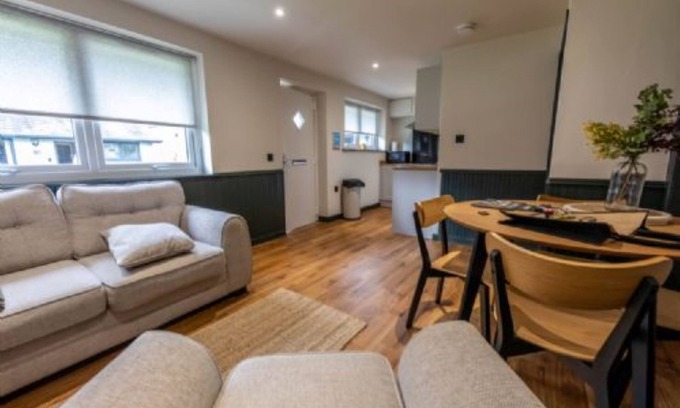 Llanrwst Cottage | Relax at Lilac Cottage: Family-Friendly Retreat for 4