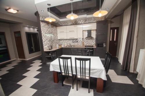 Avlabari Apartment | Discover Lilika Apartments: Family-Friendly Retreat Awaits