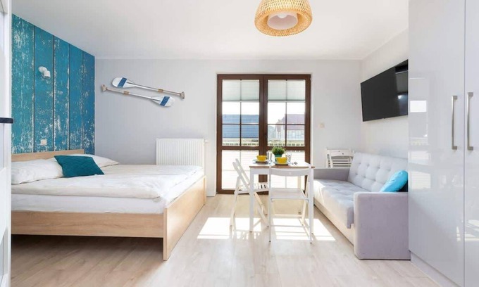 Debki Apartment | Liliowa 3 | Bright Apartment | Balcony | Parking