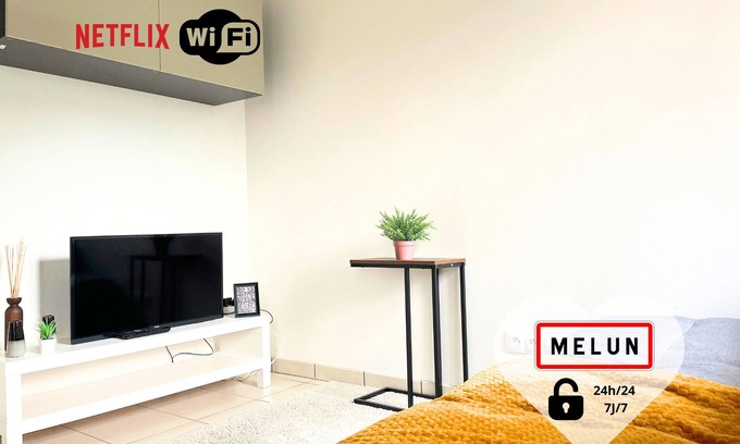 Melun Apartment | Relaxing Stay at Lillas: 2 Minutes from Melun City Center