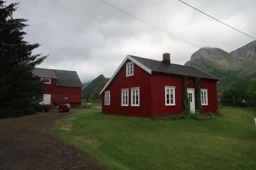 Vagan House | Pet-Friendly Lillehuset: Guest Rated 9/10 for Families