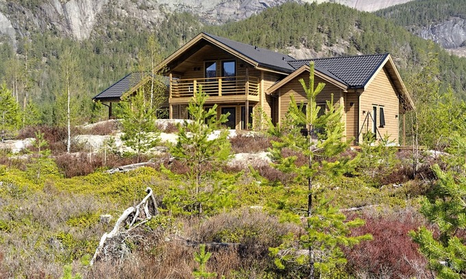Kviteseid Villa | Lillelørdag Hytte - New luxury wooden cabin between mountains and lakes
