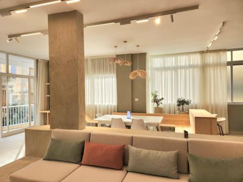 Mar Mikhael Apartment | Lilly Nook 2-Bedroom Retreat in Mar Mikhael