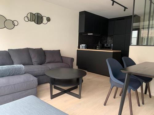 Knokke Apartment | Oceanfront Relaxation at Lily a la mer du Zoute