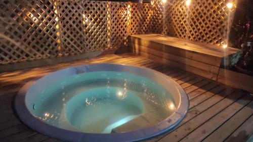 Algarrobo Apartment | Discover Lily Home: Oceanfront Oasis with Pool & Hot Tub