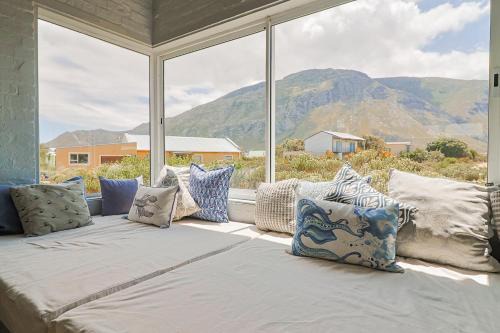 Betty's Bay House | Lily House