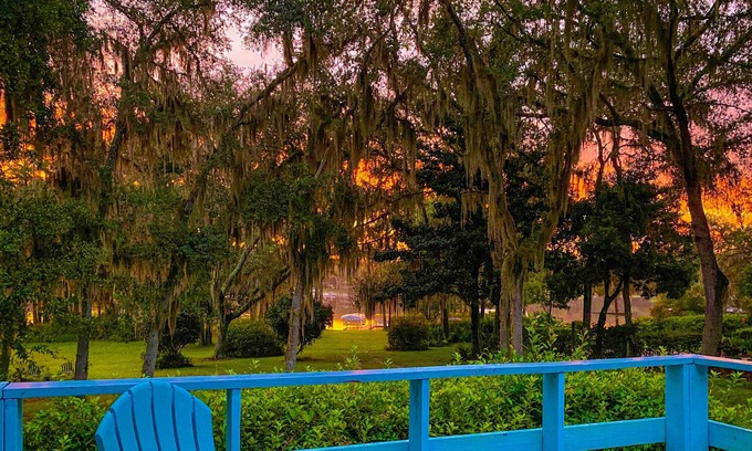 Melrose House | Lily Lake Retreat, Cozy and quiet - the perfect getaway