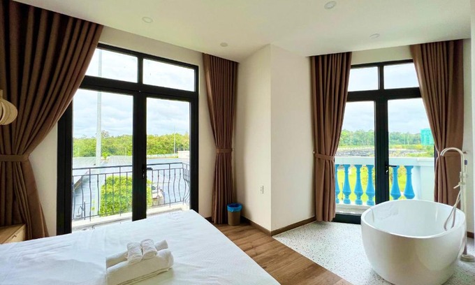Da Lat Apartment | Family-Friendly Escape at Lily's Hotel Dalat