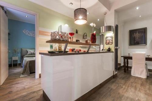 San Teodoro Apartment | Ideal Stay at Lily's: Pet-Friendly, Near Harbor & Downtown