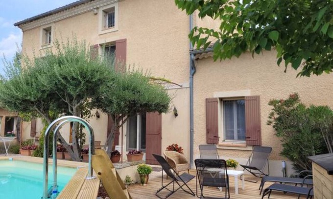 Velleron House | Discover Lily's House: A Nostalgic Retreat with Pool & Spa