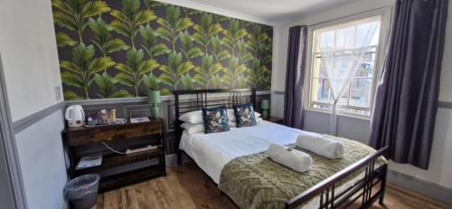West Cliff Hotel | Discover Comfort at LilyRose Hotel - Rated 7.7/10