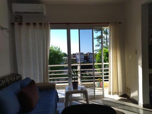 Colon Apartment | Child-Friendly Retreat at Lima 264 Alcides - Rated 10/10