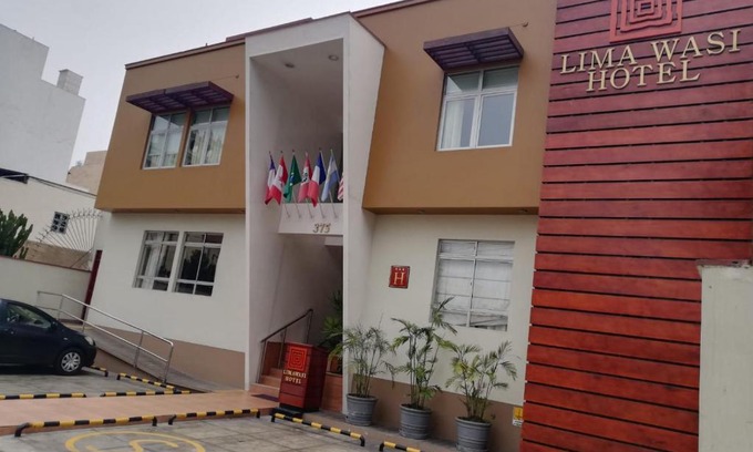 Armendariz Hotel | Comfortable Stay at Lima Wasi Hotel in Miraflores