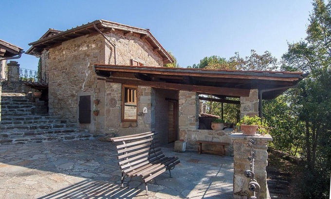 Pratovecchio Other | Cozy Farmhouse Retreat in Pratovecchio with Pool & Breakfast