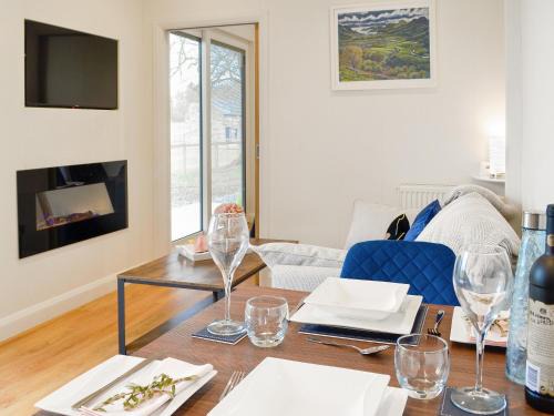 Castle Douglas House | Discover Lime Tree Lodge: Rated 9/10, Pet and Child Friendly