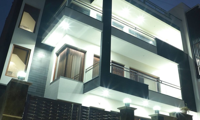 Gurugram Apartment | Relax at Lime Tree Service Apartment with Family-Friendly Amenities