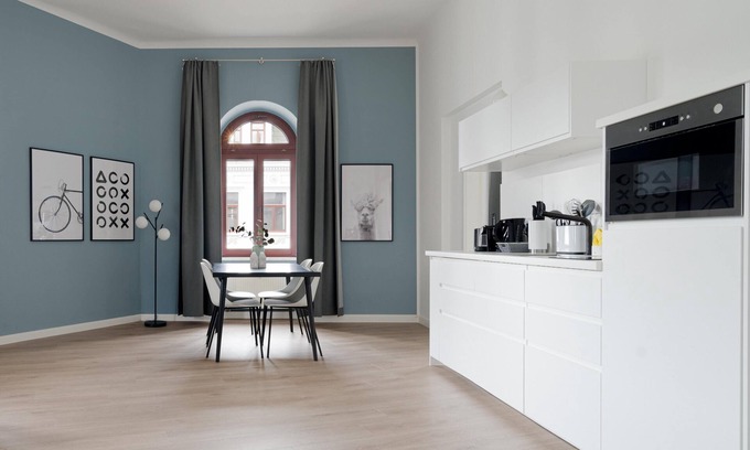 Innere Neustadt Apartment | Comfortable Stay at Limehome Dresden with Family Amenities