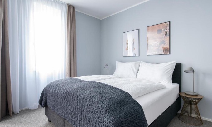 Innere Stadt Apartment | Family-Friendly Stay at limehome Linz Friedrichstraße