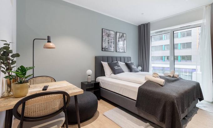 Innenstadtring Apartment | limehome Münster | Suite M