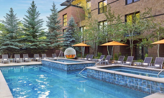 Downtown Hotel | Experience Limelight Hotel Aspen: 4-Star Retreat with Spa