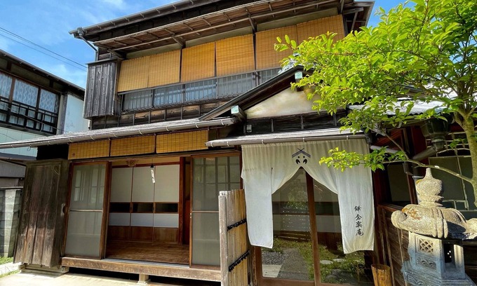 Kamakura House | Private House Retreat at Kamakura Rakuan for Families