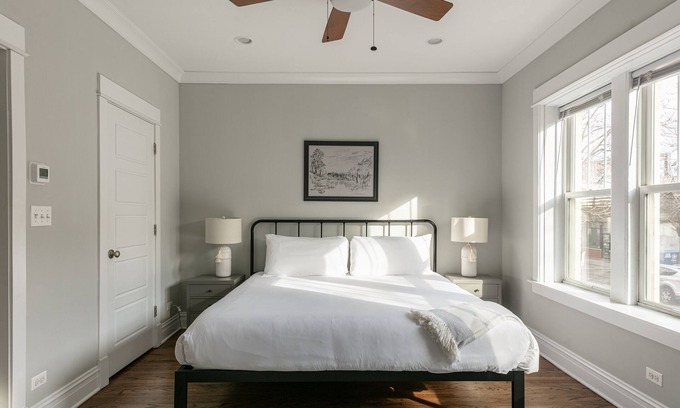 Chicago Apartment | Lincoln Square Oasis - Bright & Clean with Family-Friendly Amenities