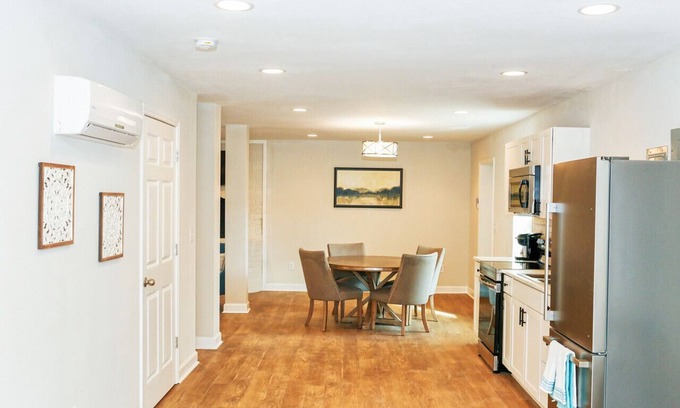 Boger City House | Pet-Friendly Lincolnton Farm Lodge with Fire Pit & Backyard