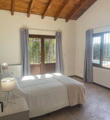 Vistalba House | Delightful Home with Pool in Chacras de Coria!