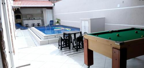Real House | Relaxing Retreat with Pool and Gourmet Area by the Beach