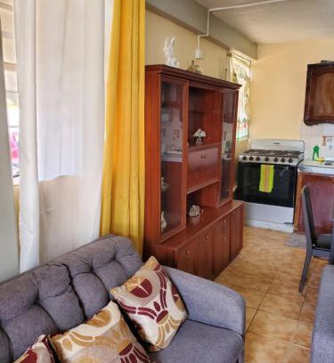 Mahaut Apartment | Comfortable Retreat at Lind's: Perfect for Families & Pets