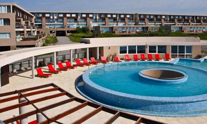 Mar de Las Pampas Apartment | Relaxing Apartment in Linda Bay Complex with Ocean View