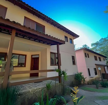 Ilhabela House | Maritacas 15: Inviting Home with Gourmet Balcony Retreat
