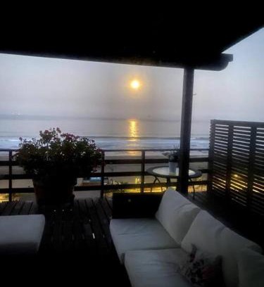 Maitencillo House | Beautiful Oceanfront Home in Maitencillo - Book Now!