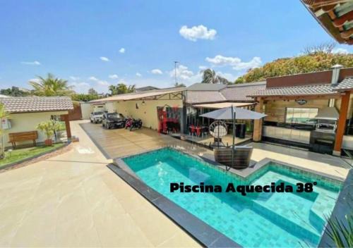 Vicente Pires House | Relaxing Retreat at Linda Casa na EPTG with Pool & Views