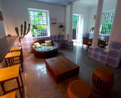 Zona Sul House | Inviting Botafogo Retreat: Pet & Child-Friendly Haven