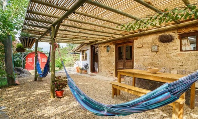 Villa de Leyva Cottage | Charming Linda Casita: Pet and Child Friendly Retreat
