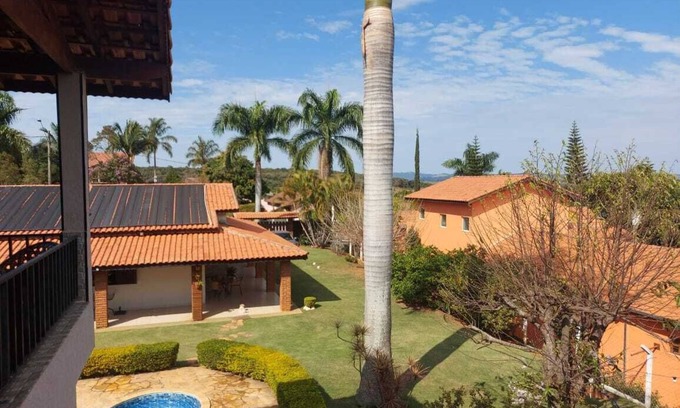 Tuiuti Cottage | Linda Chácara: Family-Friendly Retreat with Private Pool