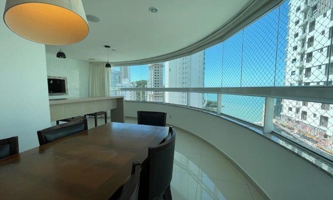 Pioneiros Apartment | Stunning Linda Vista: Oceanfront Suites with Hot Tub Access