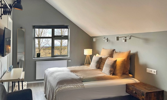 Egilsstadir House | Top-Rated Lindarholl Guesthouse with Family-Friendly Amenities