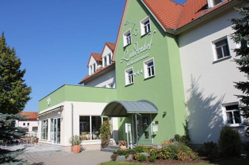 Thiendorf Hotel | Discover Lindenhof: Family-Friendly with Hot Tub Amenities