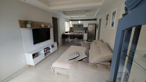 Volta Redonda Apartment | New Hotel Near ETPC: Pet-Friendly & Family Oriented Stay
