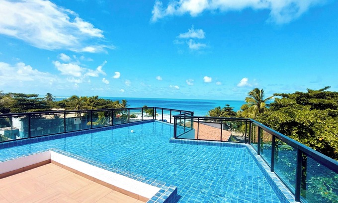 Porto de Galinhas Apartment | Cozy Lindos Flats at Maraca Beach with Oceanfront Views
