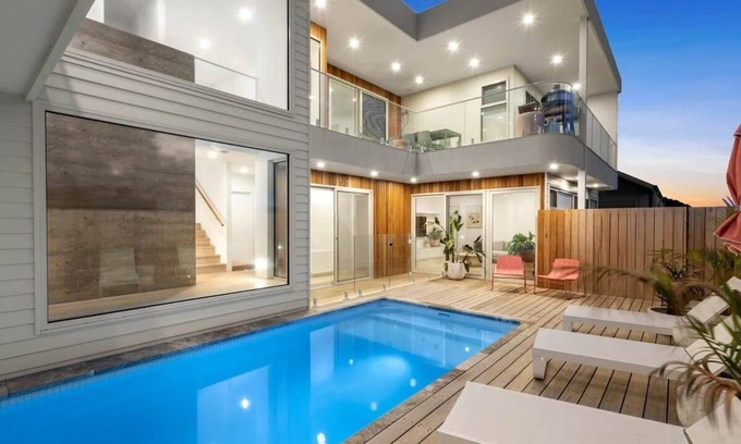 Point Lonsdale House | Links View Coastal Sanctuary with Heated Pool & Ocean Views