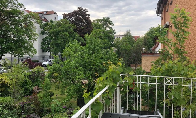 Adlershof Apartment | Family-Friendly Getaway at Lioba Drescher Hendel