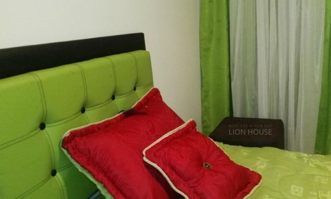 Villa Hermosa Apartment | Inviting Lion House: Pet-Friendly Stay with Hot Tub Access