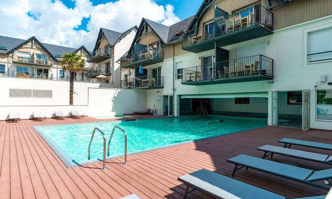 Benodet Apartment | Family-Friendly Liorzh Apartment Steps from the Beach