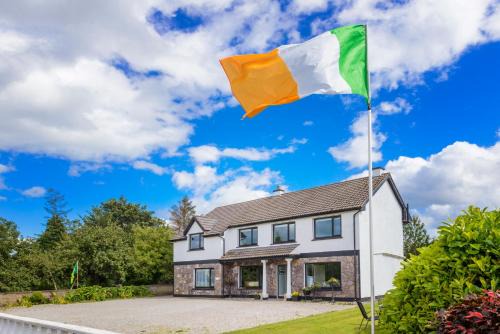 Killarney Bed & Breakfast | Discover Lios Na Manach ECO B&B: Pet-Friendly Retreat
